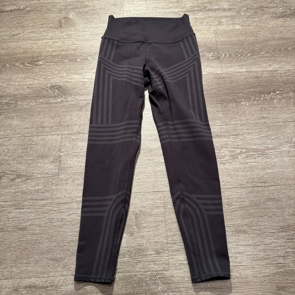 Alo Leggings Womens Small Gray Stretch Elastic Waist Pull On Yoga Logo 24x24